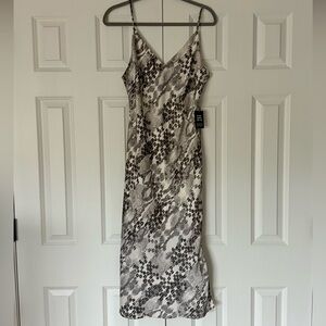 Express Black and Gray Floral Midi Dress